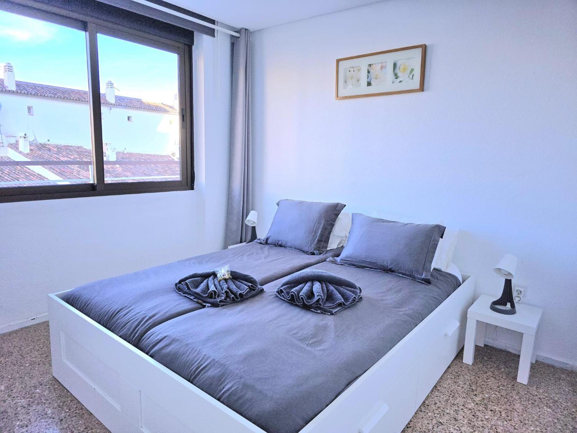 Nogalera Rainbow 2-Bedroom Apartment, Pool And Parking By Namaste Elite Torremolinos Exterior foto