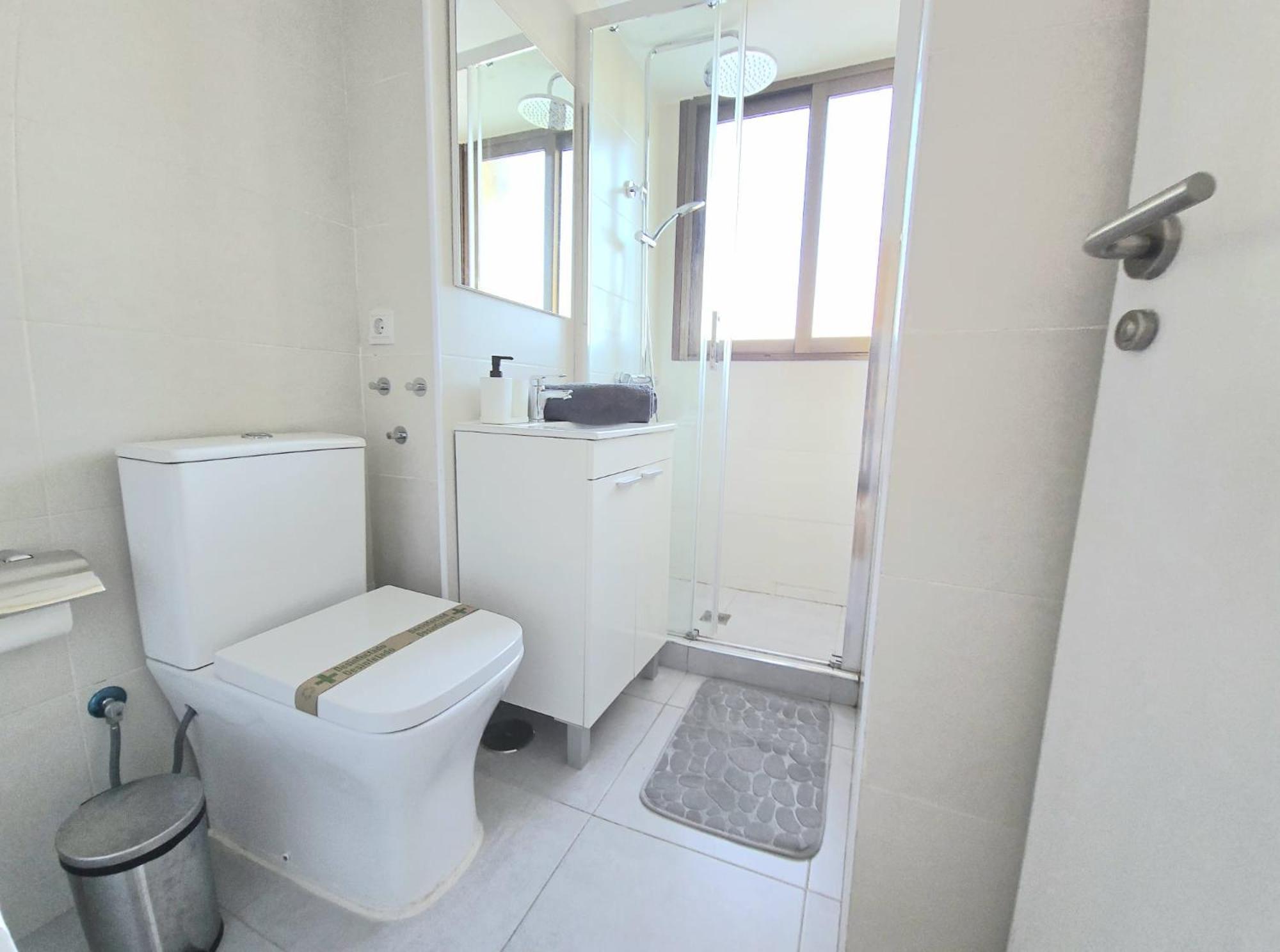Nogalera Rainbow 2-Bedroom Apartment, Pool And Parking By Namaste Elite Torremolinos Exterior foto